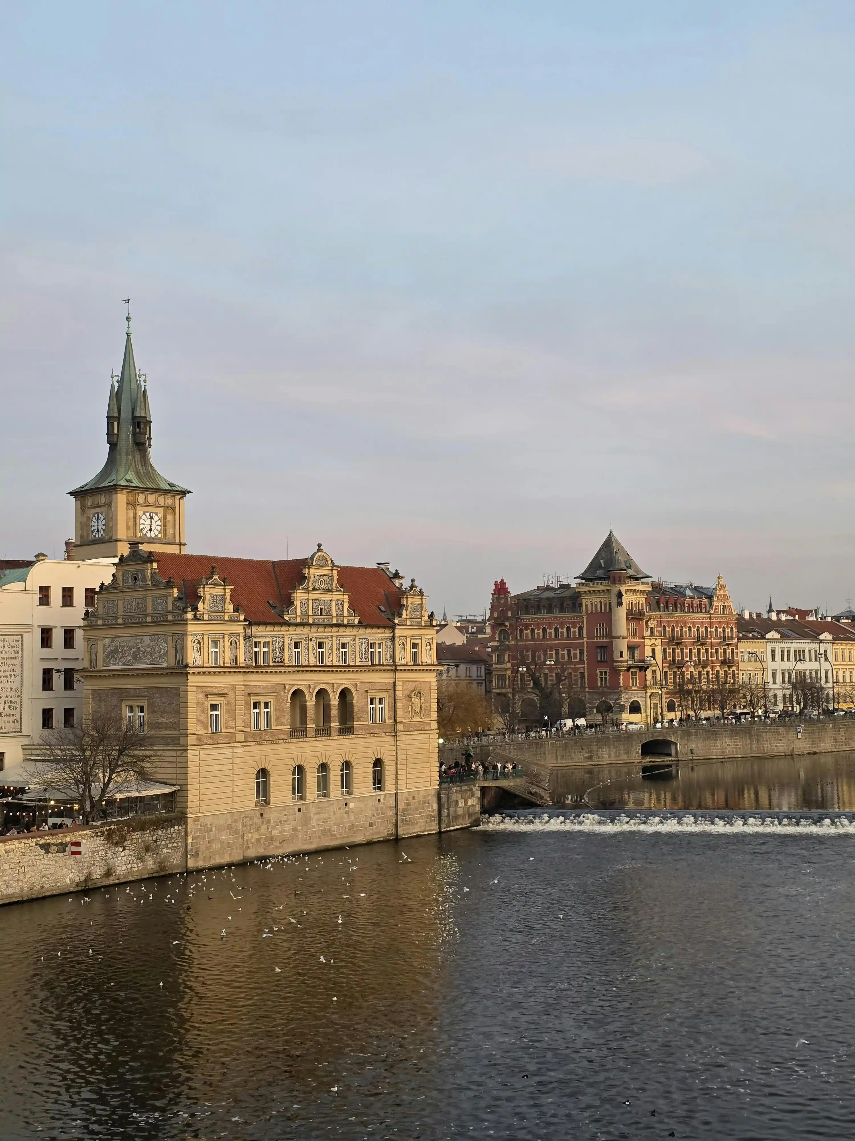 Prag – Europas sagostad som fler resenärer förälskar sig i