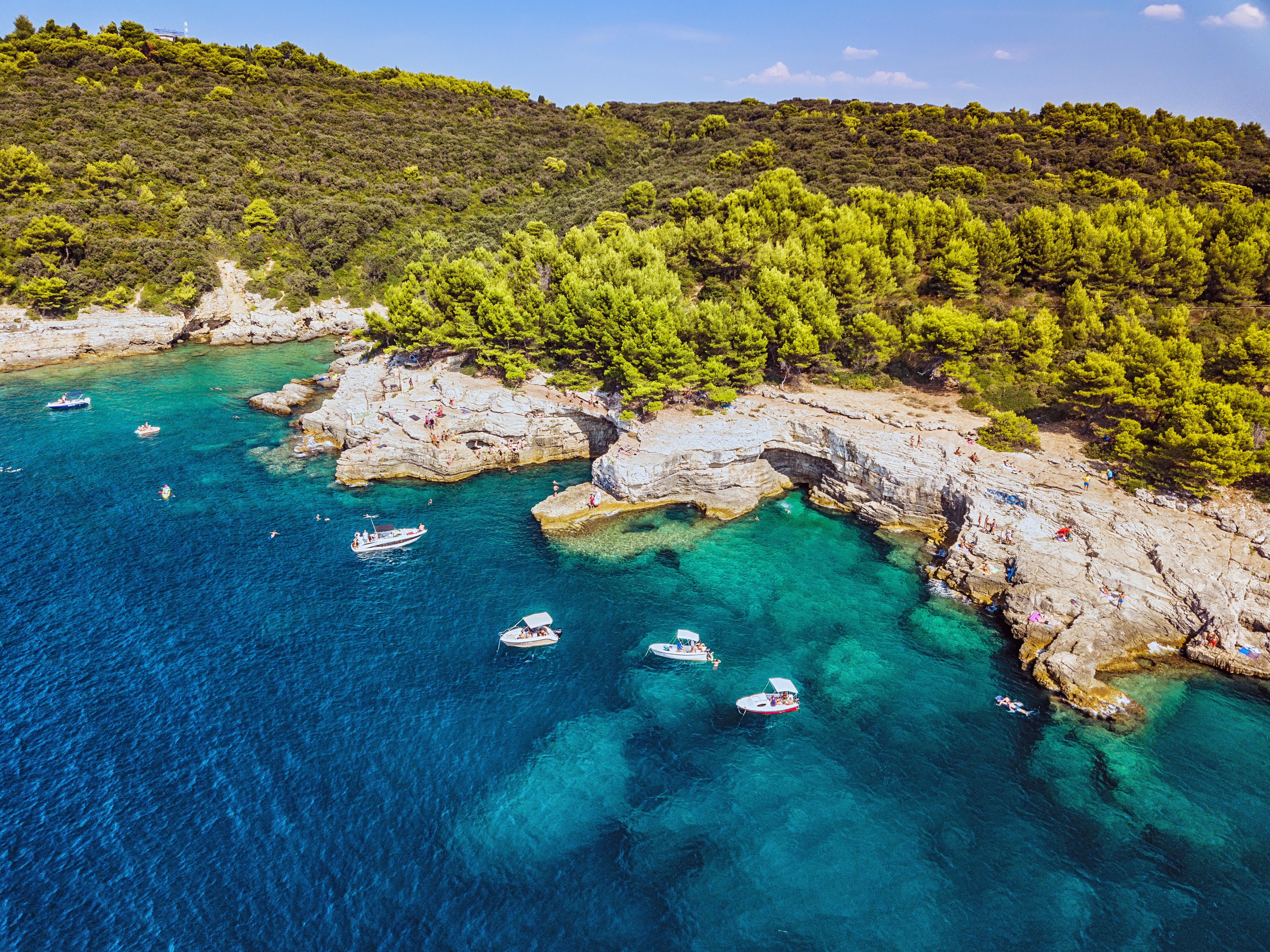 Seglingsboomen fortsätter – därför väljer fler att upptäcka Kroatien från havet