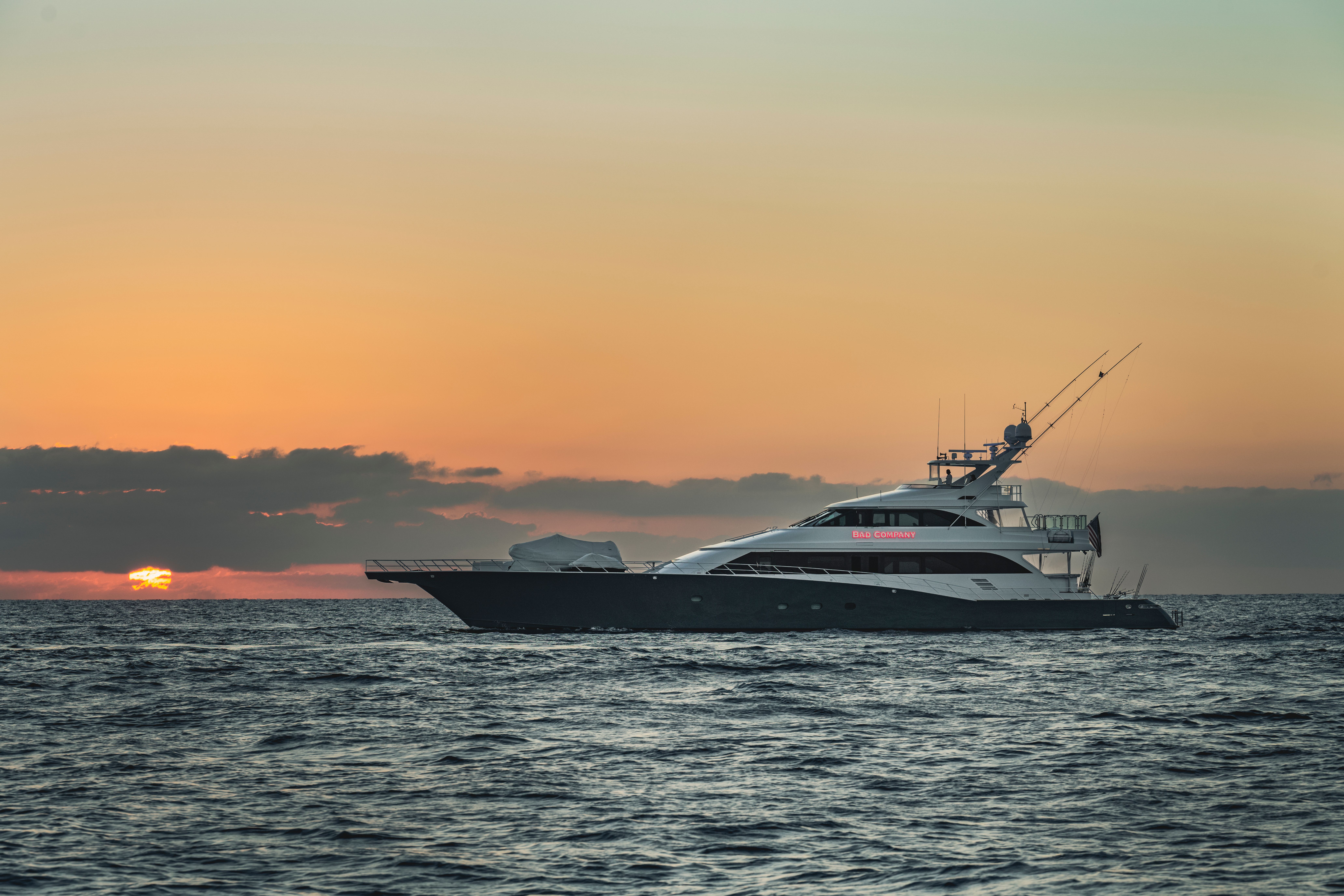 ”Jag vaknar på jobbet varje dag” – Ella berättar om livet på en yacht