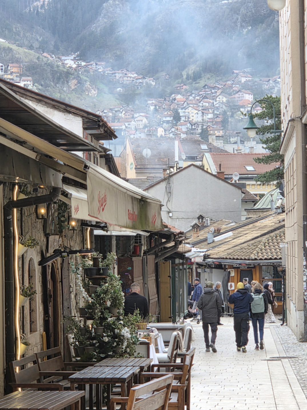Mellan Međugorje och Sarajevo - Där varje plats berättar en historia