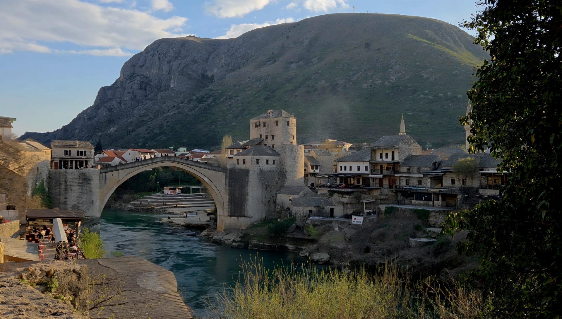 Mellan Međugorje och Sarajevo - Där varje plats berättar en historia