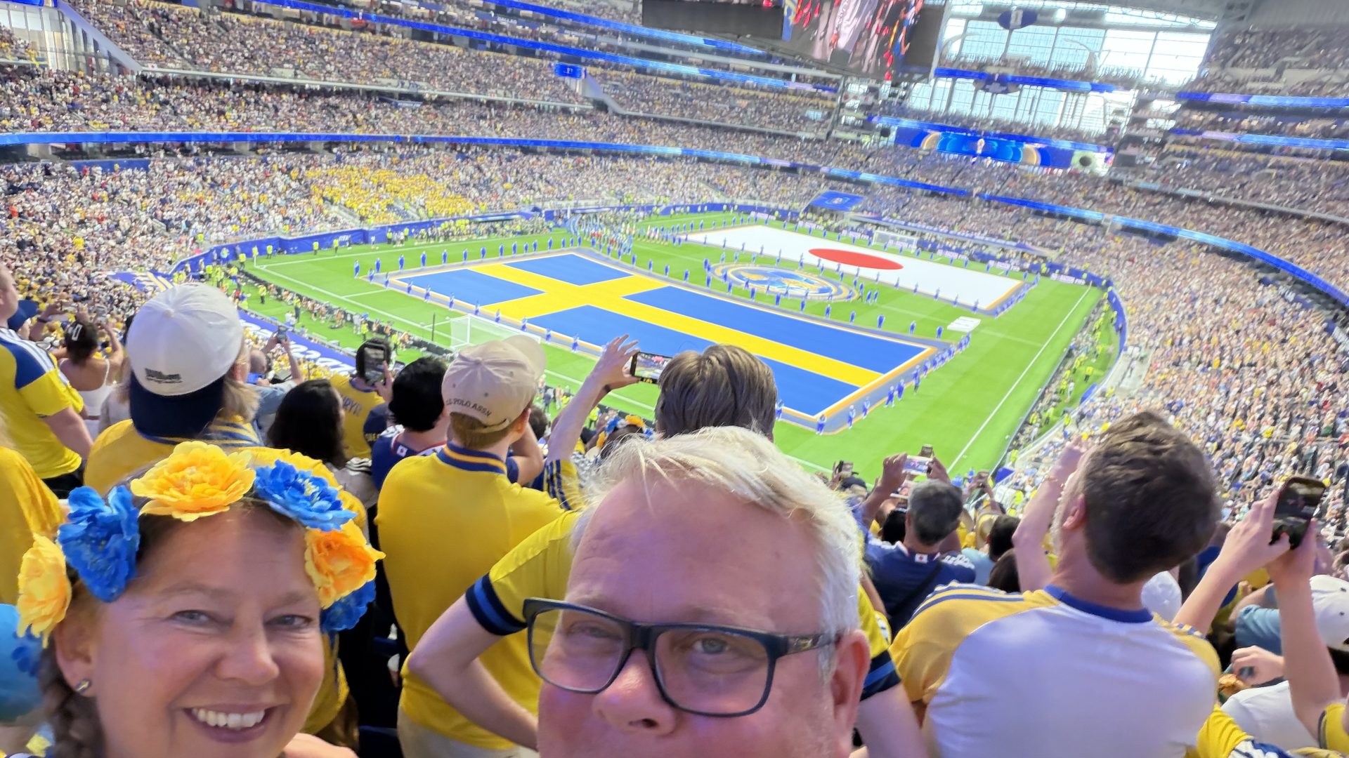 VM resa Del 2 Dallas och match mot Japan